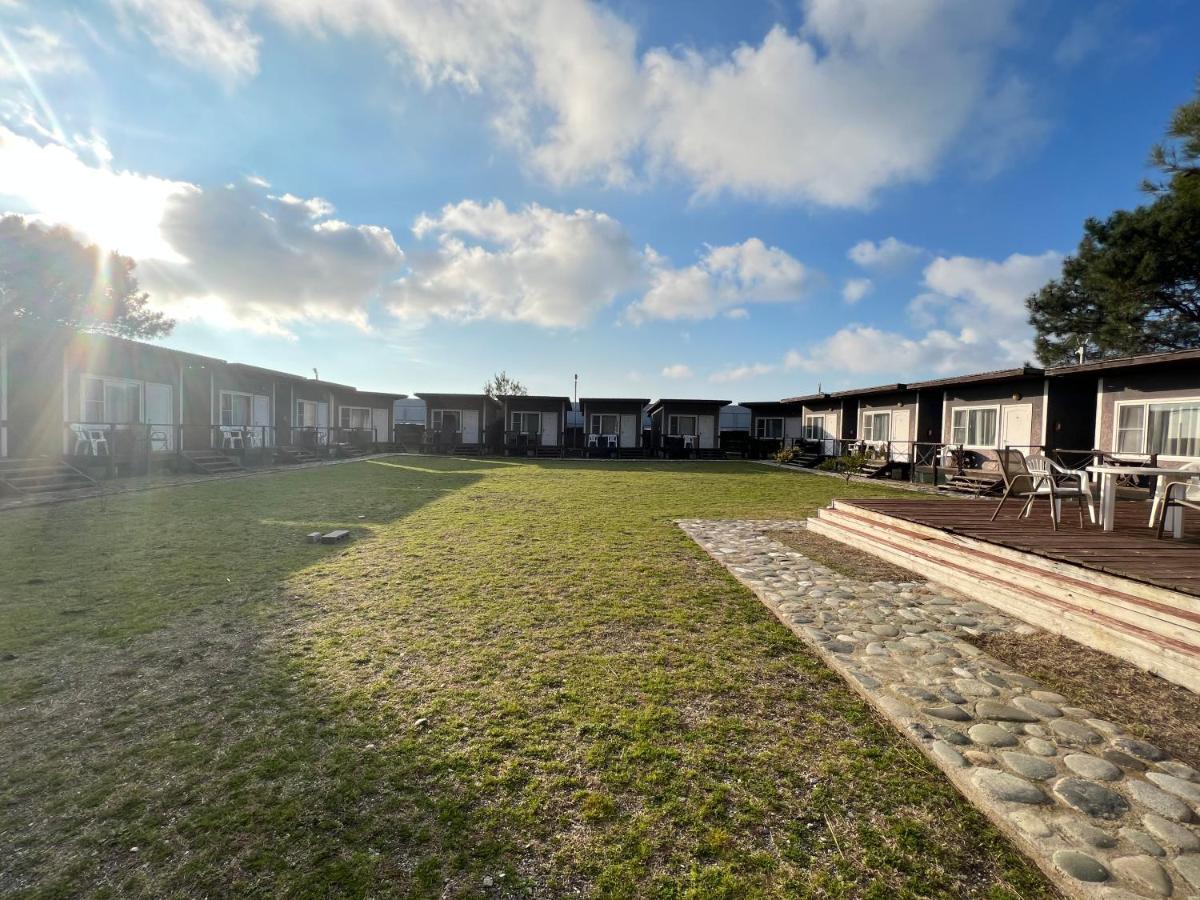 Mini-Hotel Forest Club Pizunda Exterior photo